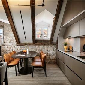 Luxury 3 Bedroom Villa with Jacuzzi, Sauna and Gym in Dubrovnik Old Town, Sleeps 6